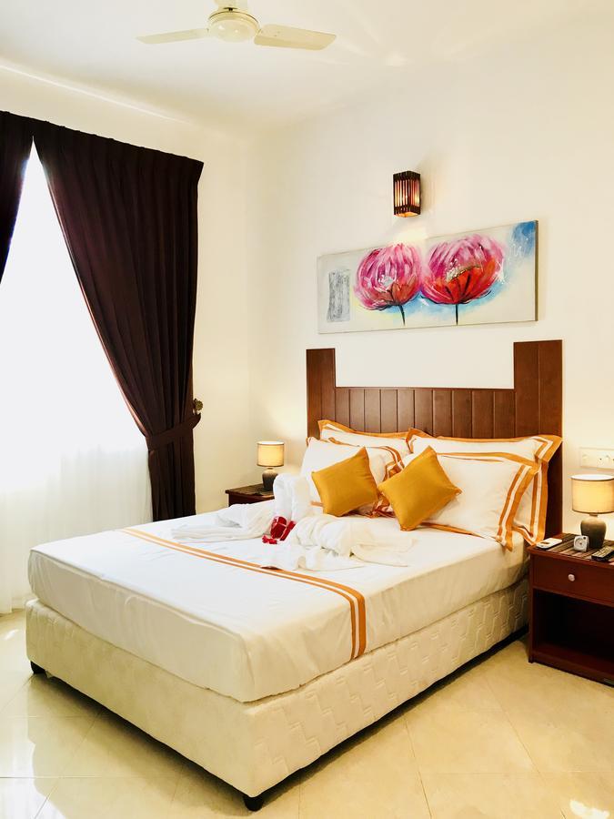 Ceylon Pearlwing Resort เนกอมโบ ภายนอก รูปภาพ